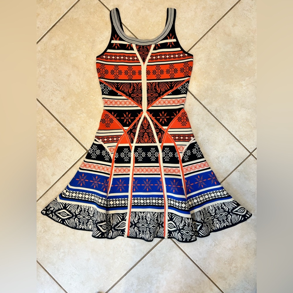 Cute and Unique Diane Von Furstenburg dress!